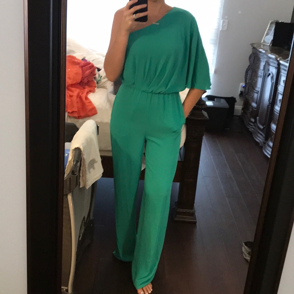 BCBG maxazria emerald green jumpsuit